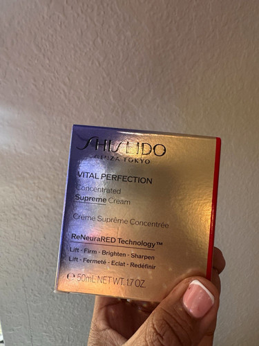 Shiseido vital perfection - shiseido,